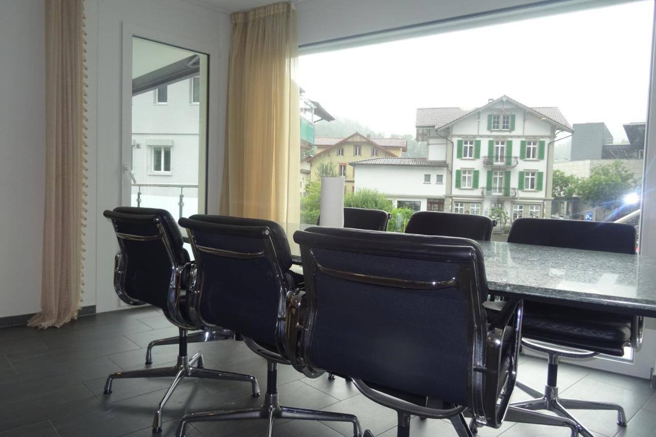 The Golf Apartments Interlaken Exteriör bild
