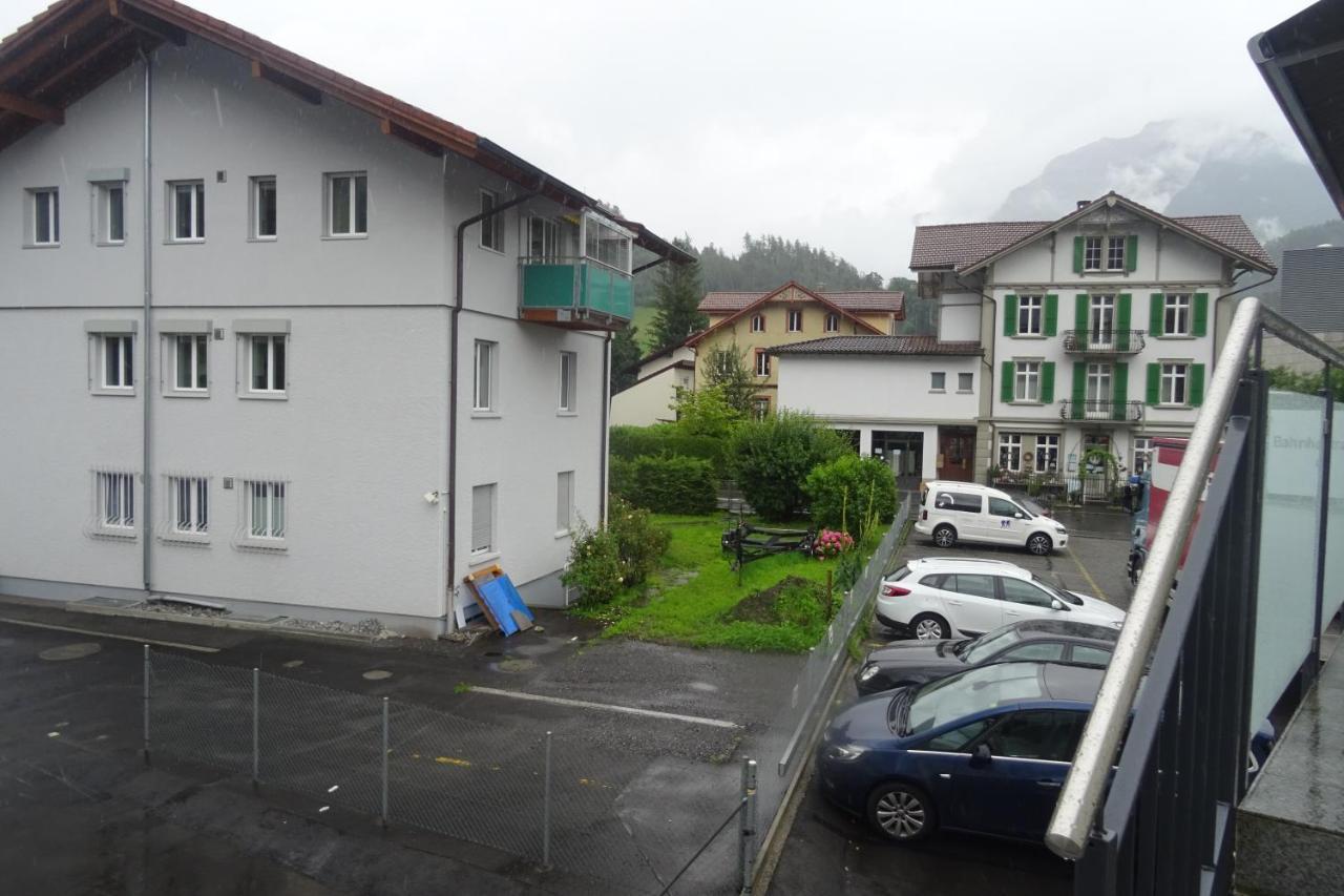 The Golf Apartments Interlaken Exteriör bild